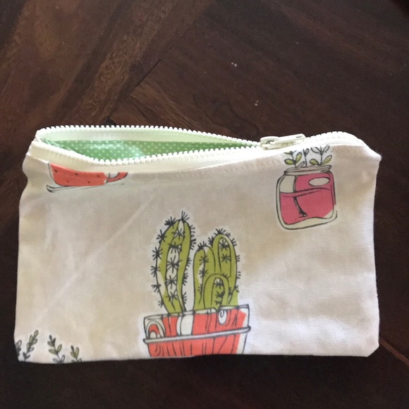 ♦️SOLD♦️ - Picture 2 of 3